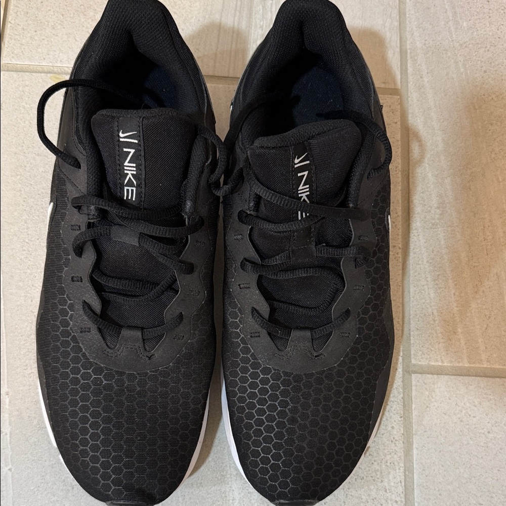 Nike Black and White Running Shoes